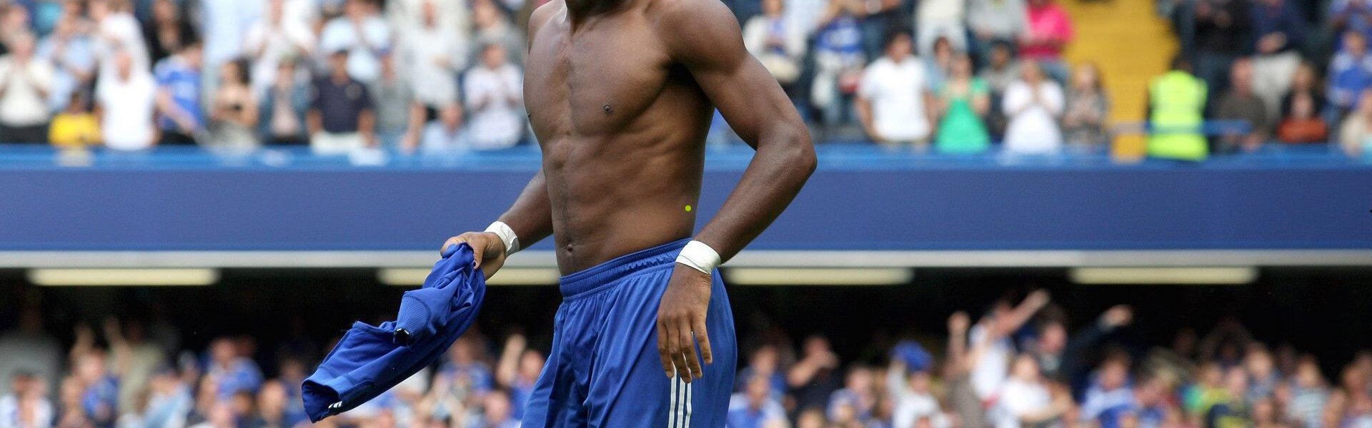 华体会体育-国足集训展现全新气象 中前场抢圈训练强化一脚出球战术体系