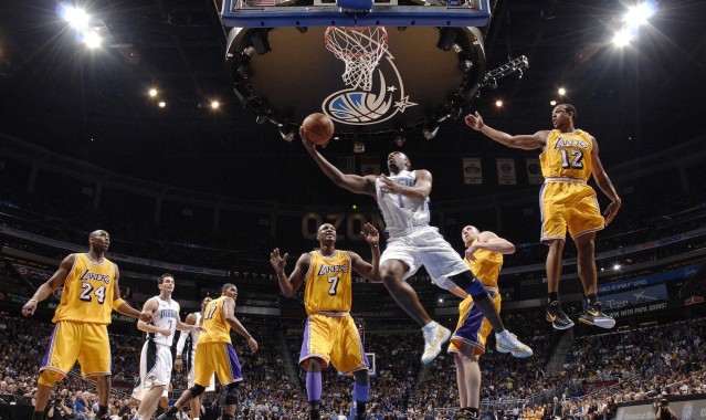 华体会官网_瓦尔迪连续十一场英超进球纪录十载回顾，草根英雄的永恒篇章