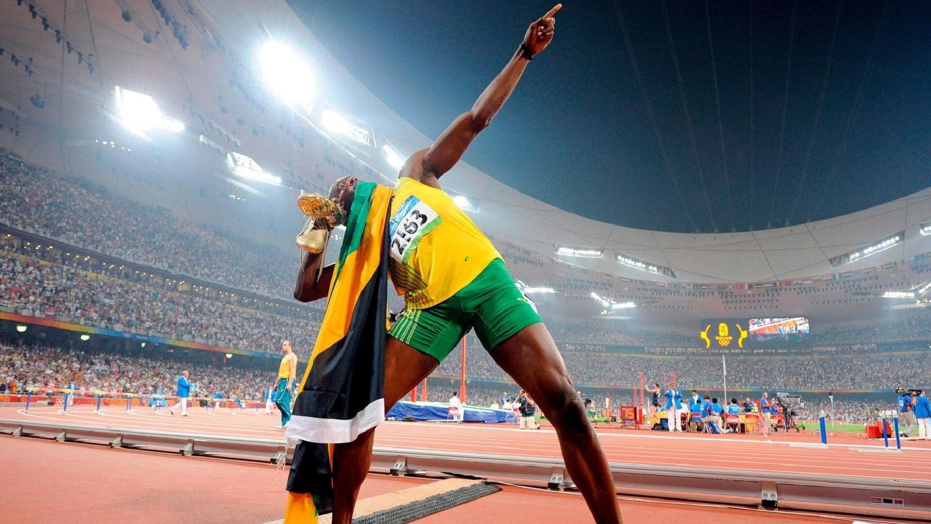 曼联冬窗重磅行动!4400万镑锁定狼队核心戈麦斯,卡塞米罗离队序幕拉开